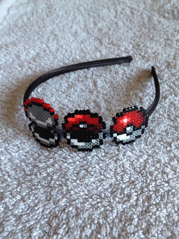 Serre tete pokéball perles hama beads